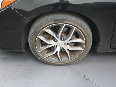 Used 2019 Acura ILX FWD image 9