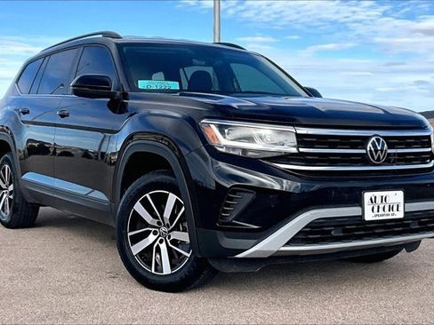 Used 2022 Volkswagen Atlas SE image 3