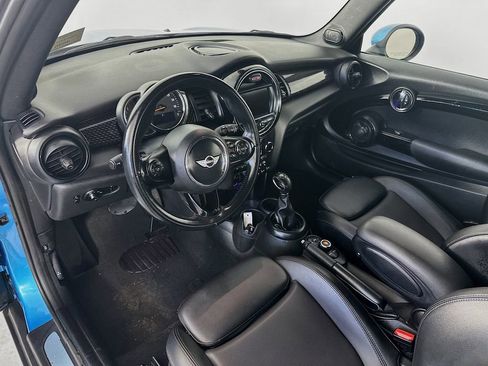 Used 2018 MINI Cooper S image 28
