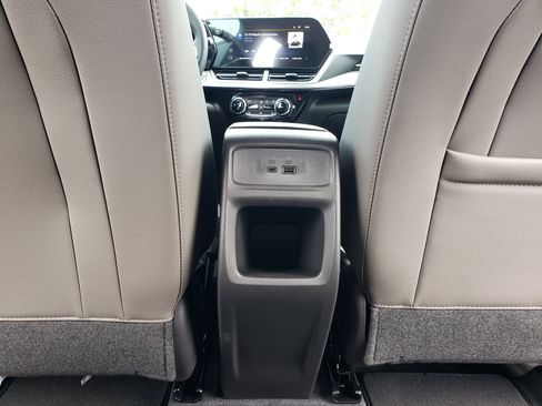 New 2026 Chevrolet Trax ACTIV w/ Driver Confidence Package FWD image 34