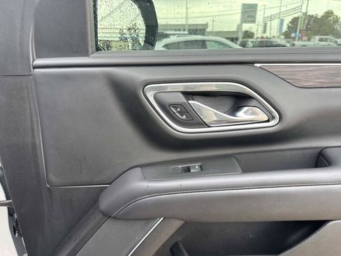 Used 2021 Chevrolet Tahoe LT w/ LT Signature Package RWD image 15