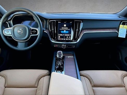 New 2026 Volvo V60 B5 Cross Country Ultra w/ Climate Package AWD/4WD image 5
