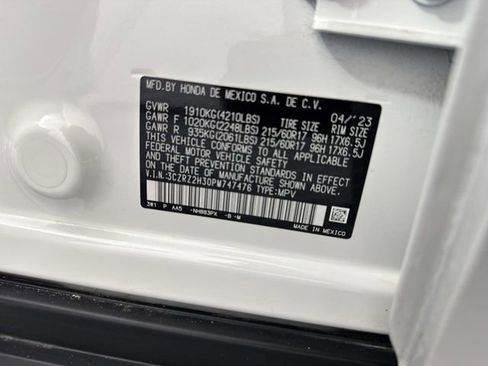 Used 2023 Honda HR-V LX image 37