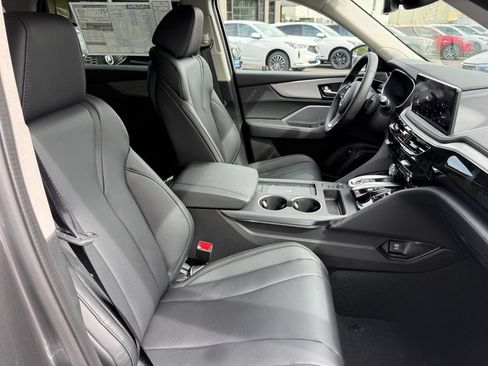 Used 2026 Acura MDX SH-AWD image 19