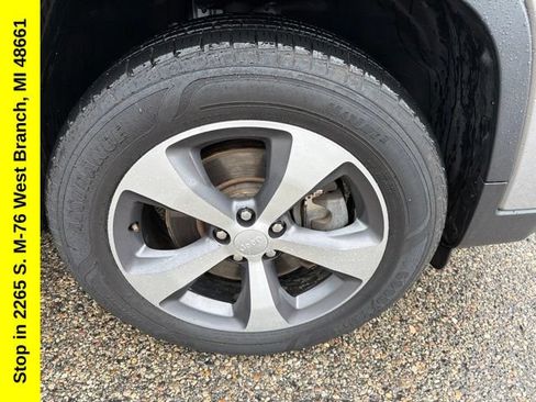 Used 2020 Jeep Cherokee Limited AWD/4WD image 8