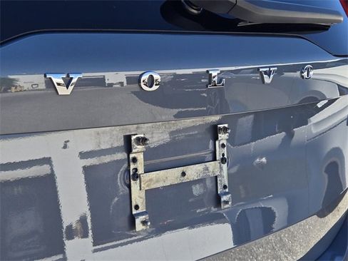 Certified 2023 Volvo XC90 B6 Plus image 10