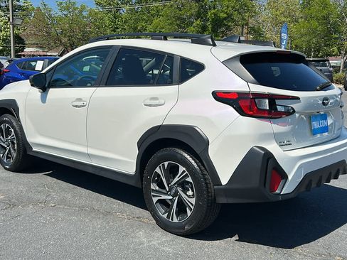 Used 2024 Subaru Crosstrek 2.0i Premium AWD/4WD image 8