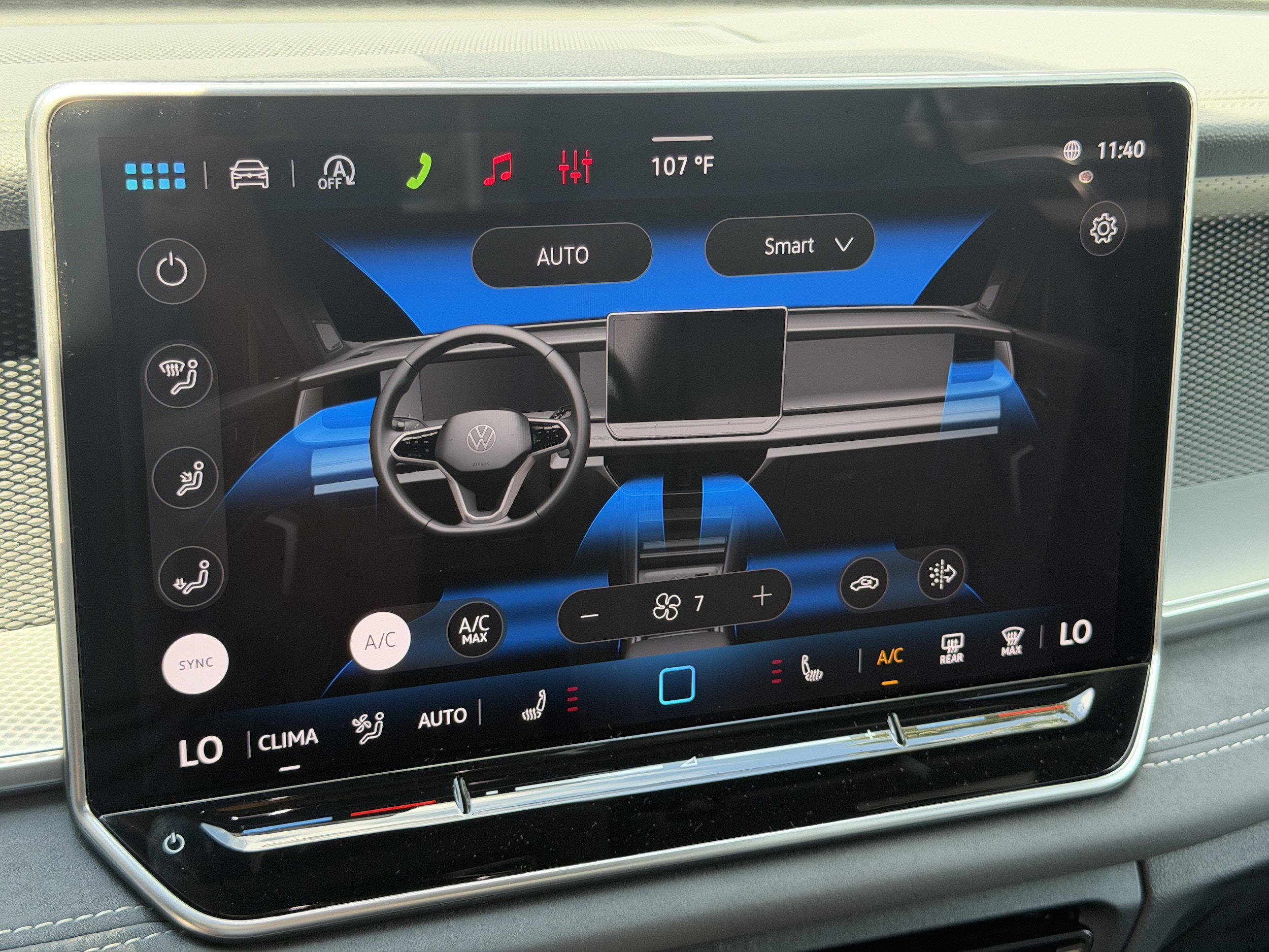 New 2026 Volkswagen Tiguan SE R-Line FWD image 26