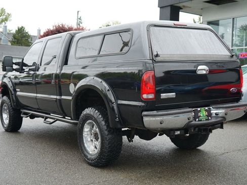 Used 2005 Ford F250 Lariat AWD/4WD image 3