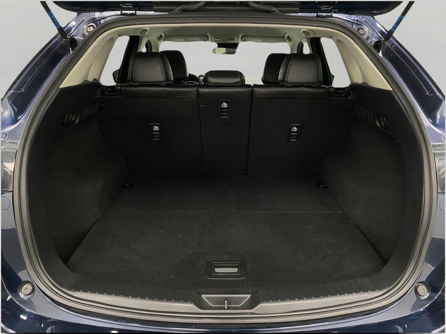 Used 2025 MAZDA CX-5 AWD 2.5 S w/ Select Package image 5