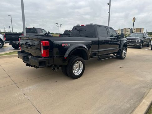 Used 2026 Ford F450 Platinum w/ FX4 Off-Road Package AWD/4WD image 6
