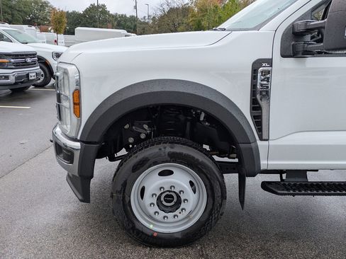 New 2026 Ford F450 XL w/ XL Chrome Package AWD/4WD image 10