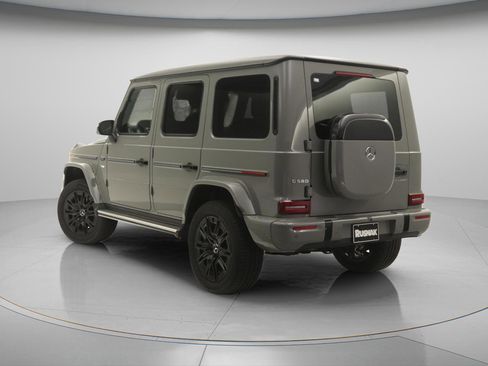 New 2025 Mercedes-Benz G 580 w/ EQ Technology image 2