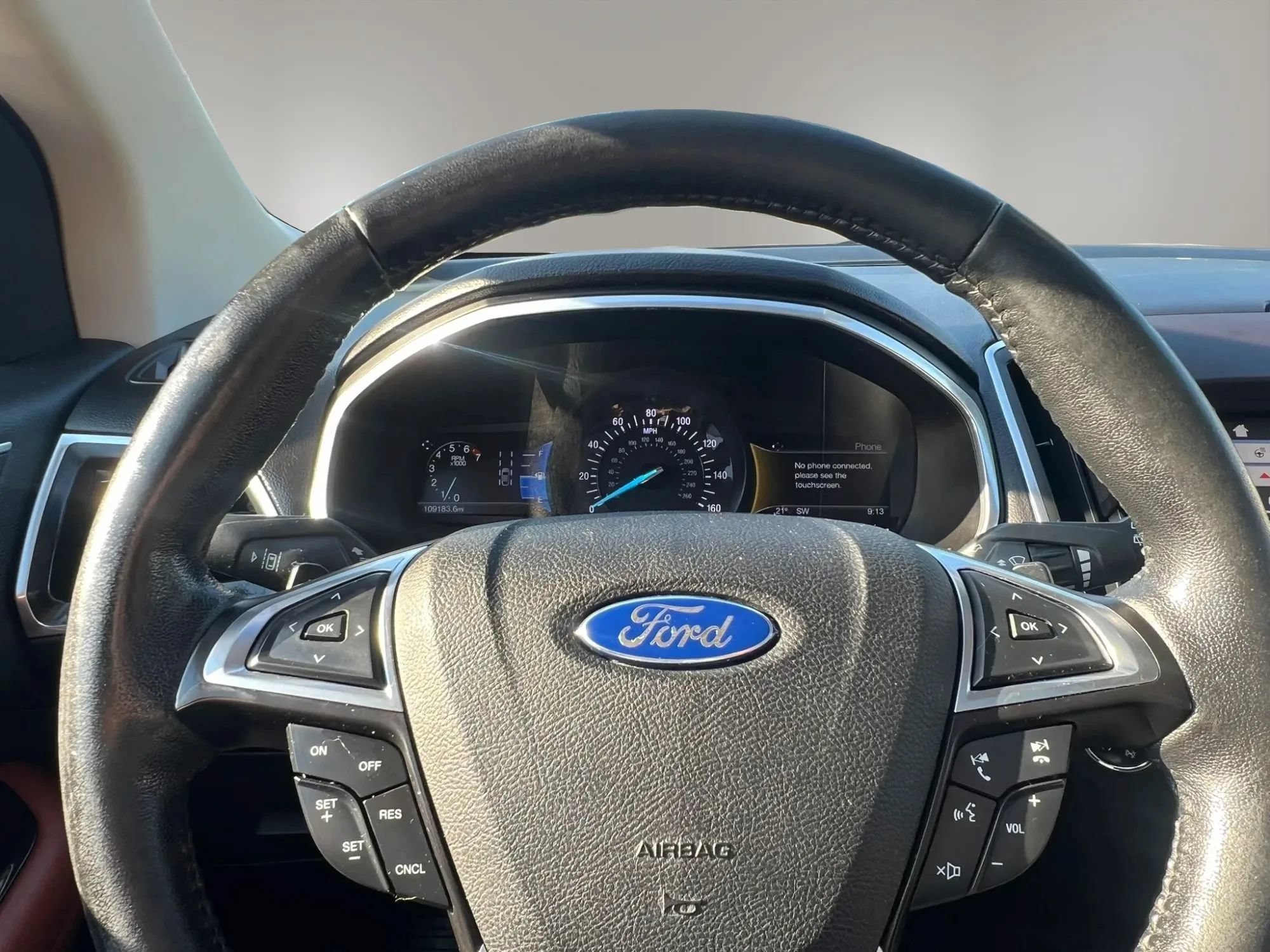 Used 2016 Ford Edge Titanium w/ Equipment Group 302A AWD/4WD image 18