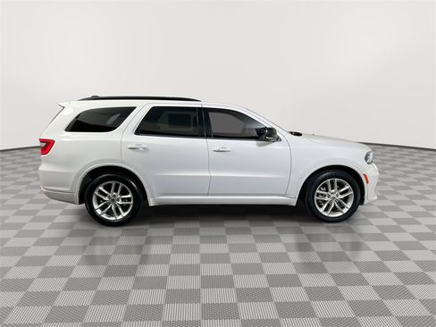 Used 2024 Dodge Durango GT image 9