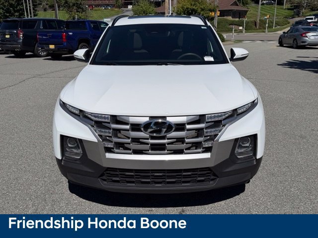 Used 2022 Hyundai Santa Cruz SEL w/ Activity Package FWD image 2