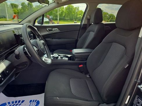 Used 2023 Kia Sportage LX AWD/4WD image 18