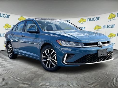 New 2025 Volkswagen Jetta SE image 1