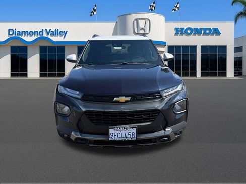 Used 2021 Chevrolet TrailBlazer ACTIV FWD image 2