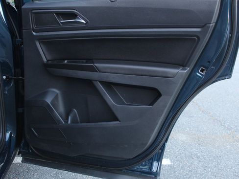 Used 2021 Volkswagen Atlas SEL image 17