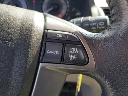 Used 2012 Honda Odyssey EX-L image 24