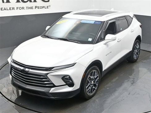 Certified 2023 Chevrolet Blazer Premier w/ Driver Confidence II Package image 44