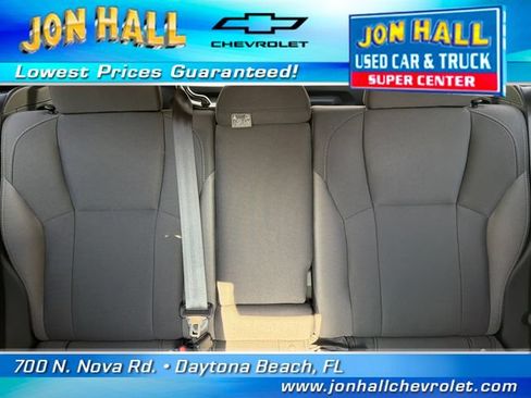 Used 2025 Subaru Crosstrek 2.5i Premium AWD/4WD image 18