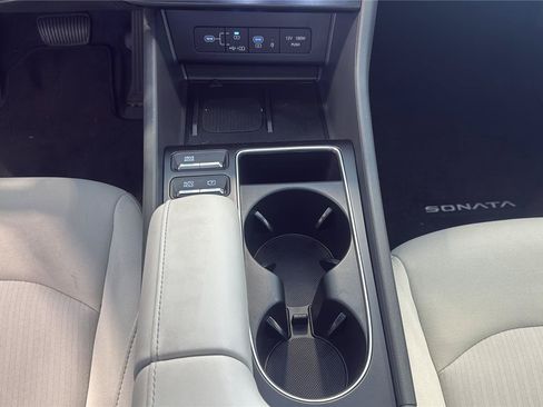 Used 2026 Hyundai Sonata SEL FWD image 25