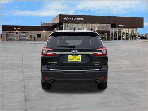Used 2023 Subaru Ascent Touring AWD/4WD image 10