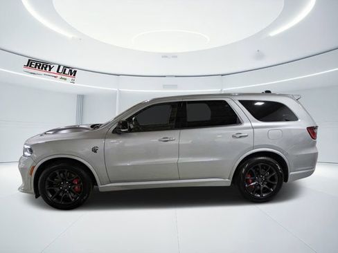 Used 2025 Dodge Durango SRT Hellcat AWD/4WD image 6