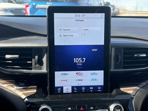 Used 2023 Ford Explorer Limited w/ Limited Technology Package image 24