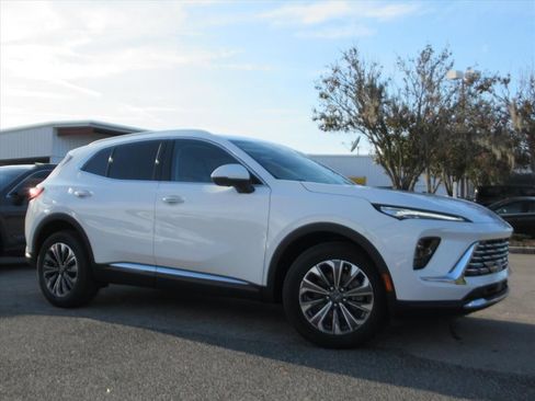 New 2026 Buick Envision Preferred image 2