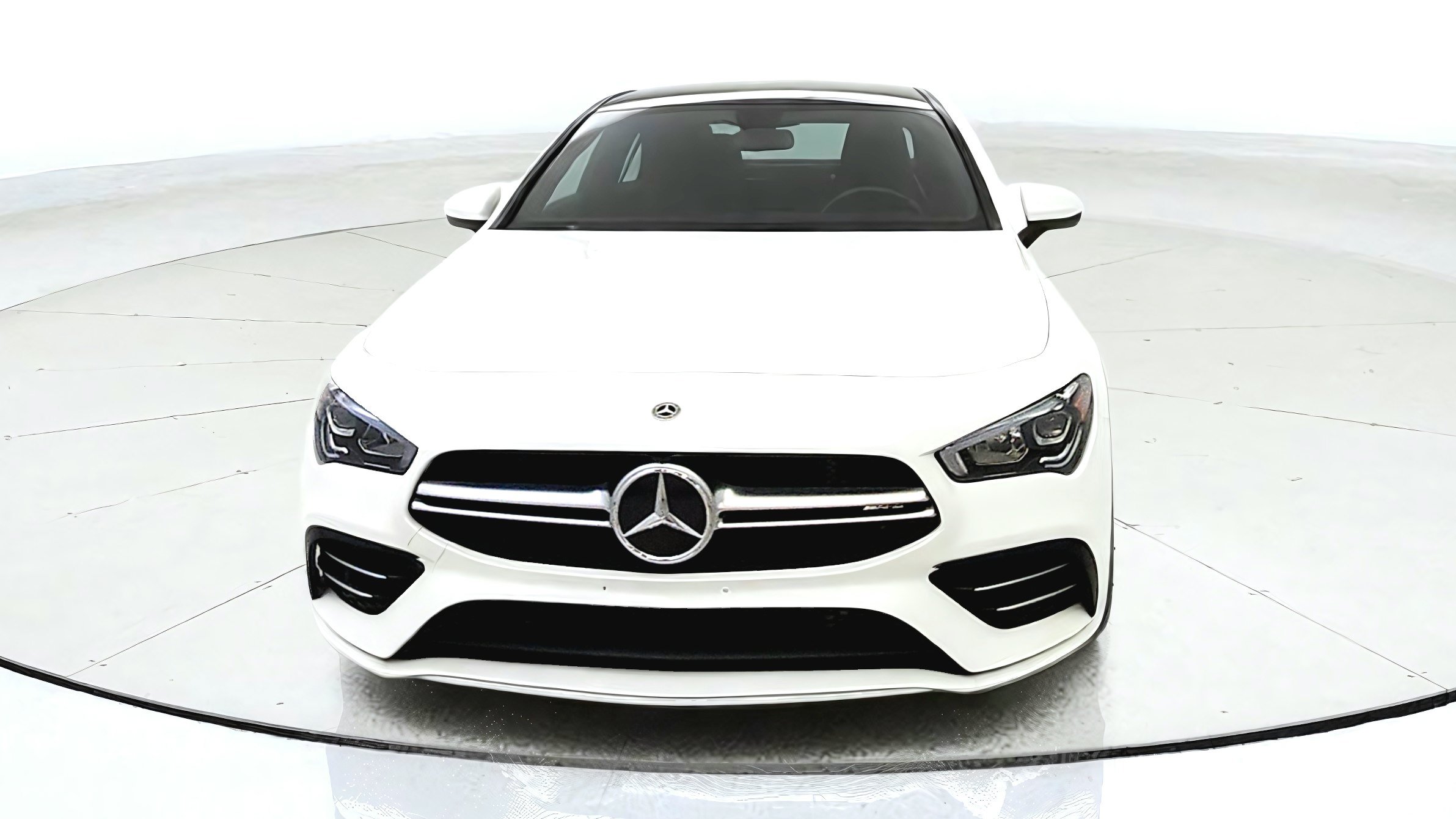 Used 2021 Mercedes-Benz CLA 35 AMG 4MATIC image 2