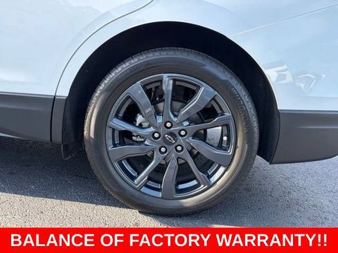 Used 2023 Chevrolet Equinox RS FWD image 10