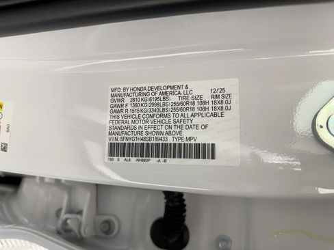 New 2025 Honda Pilot EX-L image 16