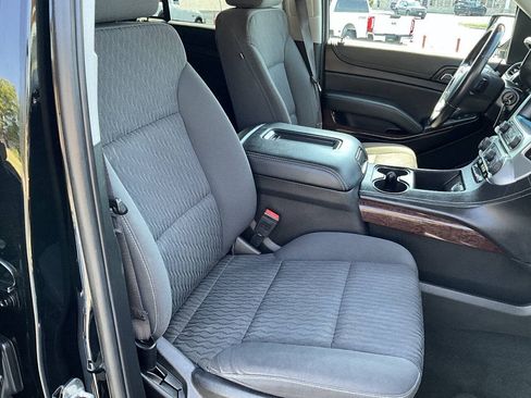 Used 2016 GMC Yukon SLE w/ Convenience Package AWD/4WD image 11