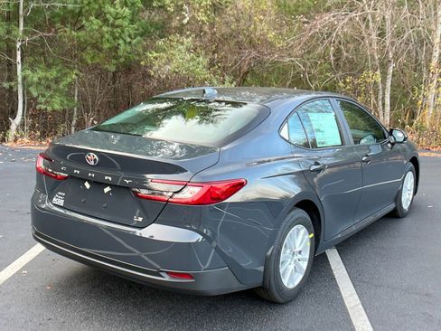 New 2026 Toyota Camry LE w/ Convenience Package image 5