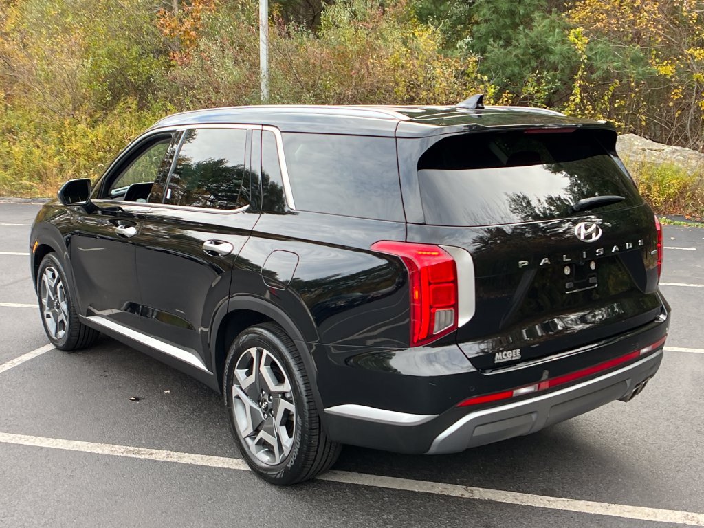 Used 2025 Hyundai Palisade SEL AWD/4WD image 3