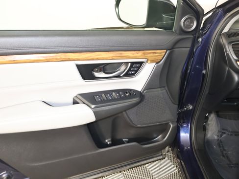 Used 2020 Honda CR-V EX-L image 37