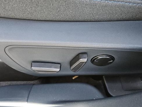 New 2025 Ford Maverick XLT w/ XLT Luxury Package image 25