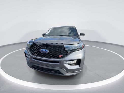 Used 2022 Ford Explorer ST w/ Equipment Group 401A AWD/4WD image 3
