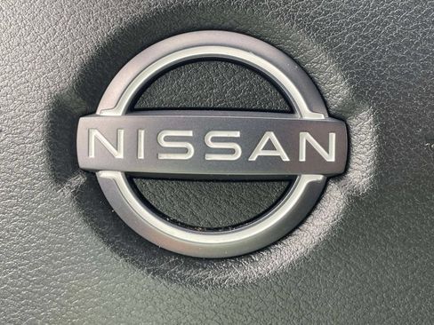Used 2023 Nissan Frontier SV w/ SV Convenience Package AWD/4WD image 33