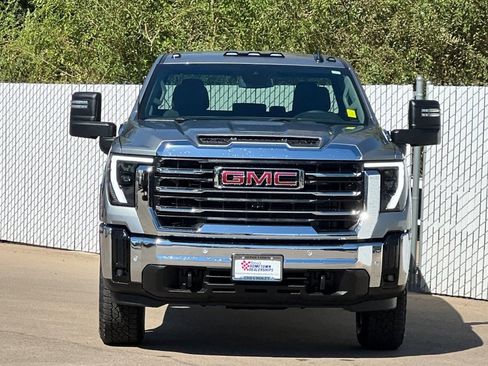 Certified 2026 GMC Sierra 2500 SLE w/ SLE Value Package; image 9