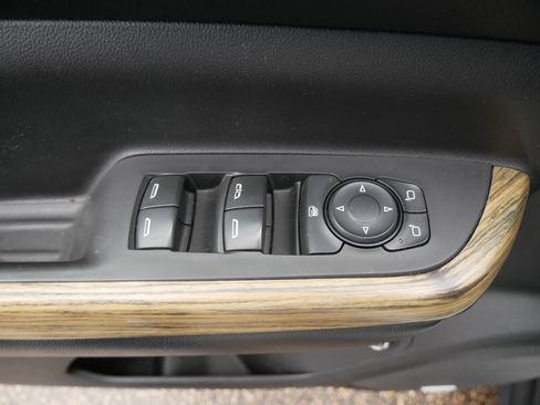 Used 2018 GMC Acadia Denali w/ Technology Package image 20