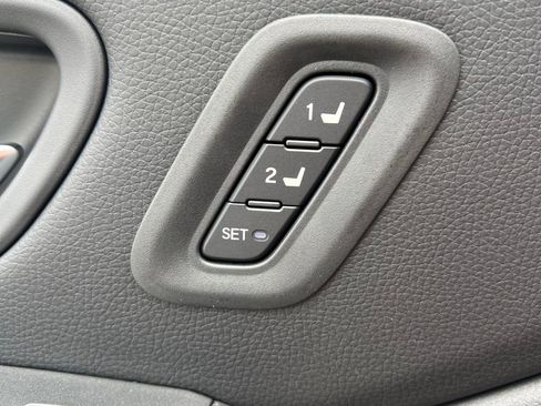 New 2025 Honda Pilot EX-L image 15