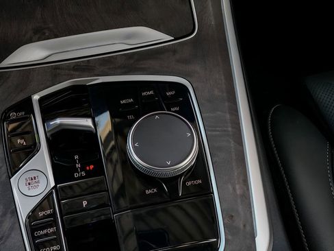 Used 2024 BMW X5 sDrive40i image 52