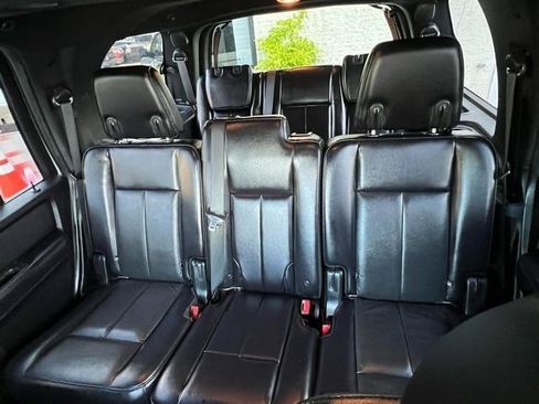 Used 2017 Ford Expedition Limited AWD/4WD image 21