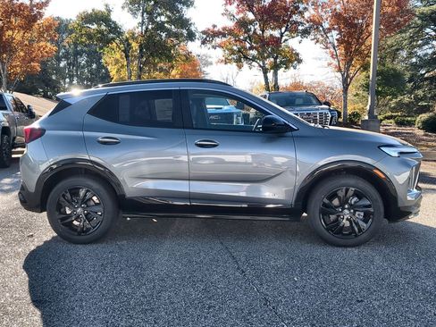 New 2026 Buick Encore GX Sport Touring image 9