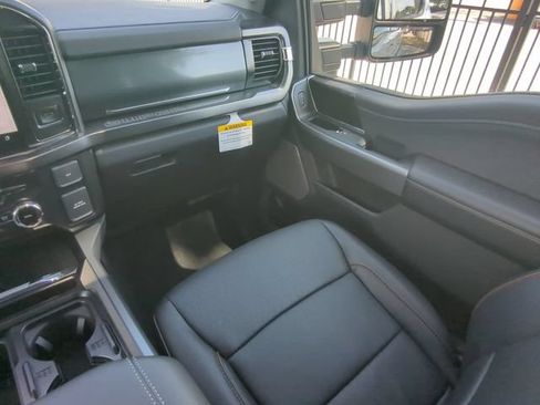New 2026 Ford F250 Lariat w/ Tremor Off-Road Package AWD/4WD image 18