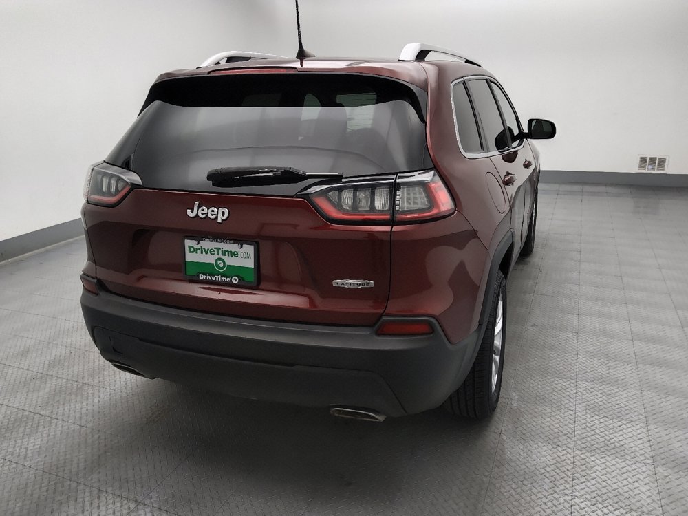 Used 2019 Jeep Cherokee Latitude w/ Popular Appearance Group FWD image 9